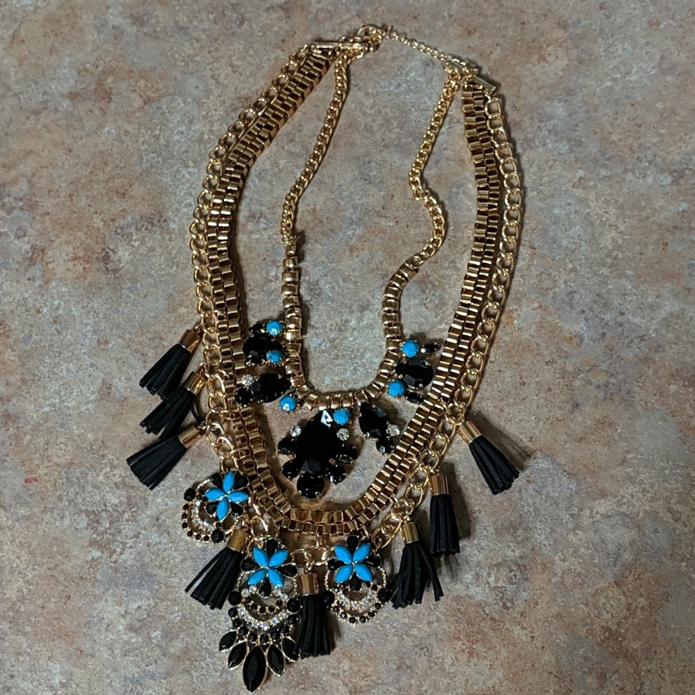 Necklace - Picture 1 of 1